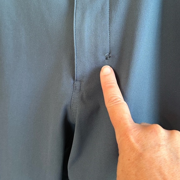 Lululemon Men’s Blue Active Wear Pants (Damaged) Front Zip and 5 Pockets Sz 36 - Picture 4 of 10